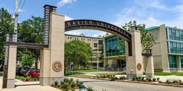 Outside view of Xavier University campus