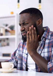 Man with tooth pain